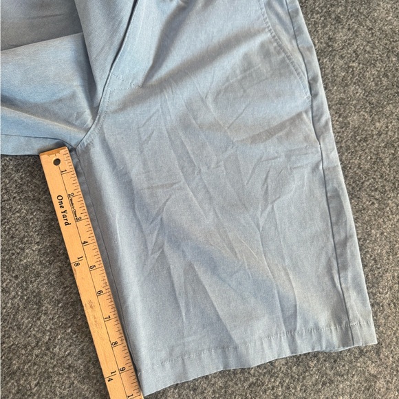 Travis Mathew Shorts Men’s Size 30 Baby Blue Chino Flat Front Performance Golf - Picture 9 of 12